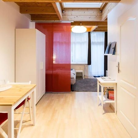 Apartment Wilhelmstr Fuer Bis Zu 3 Personen Bruehl  Exterior photo